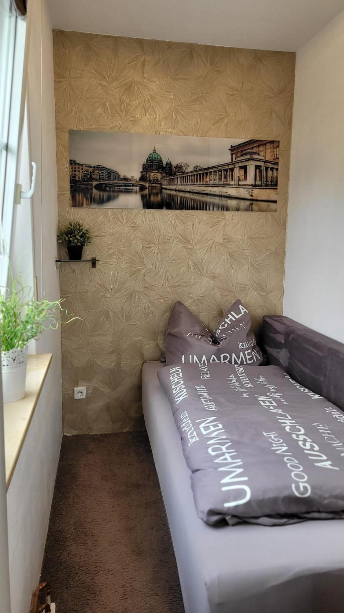 Berlin-Oase - Schnuckelige Ferienwohnung An Der Grenze Zu Berlin Schonefeld Bagian luar foto